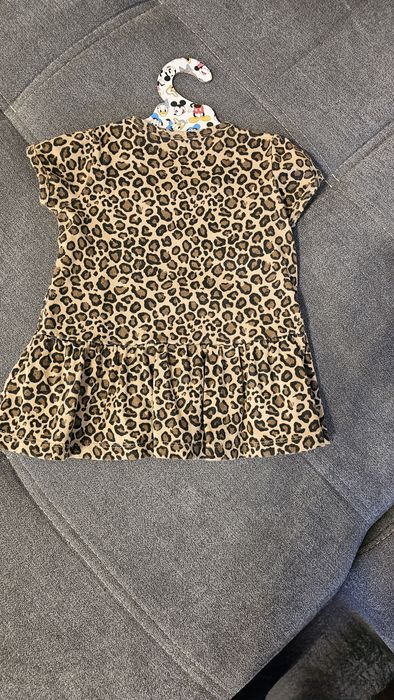 Sukienka niemowlęca panterka r. 74