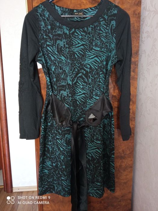 Продам Красивое платье