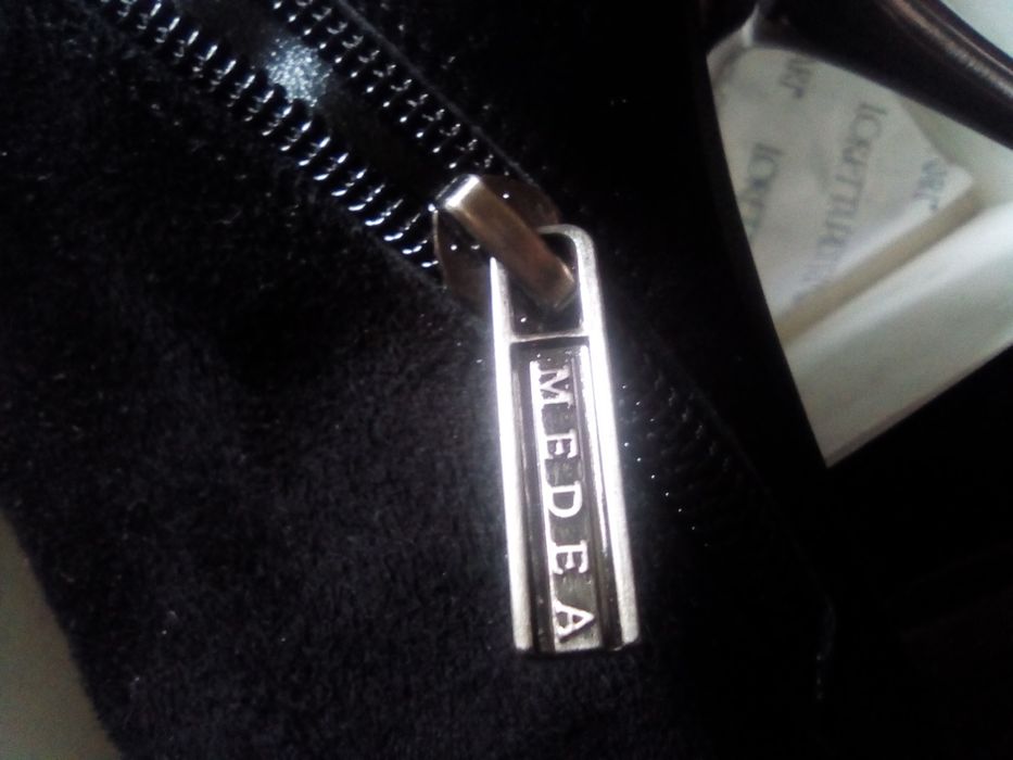 Женские замшевые сапоги Medea