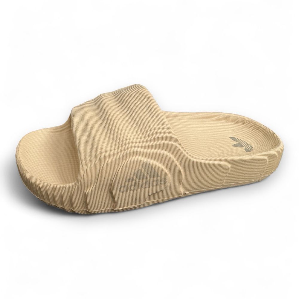 Шлепанцы adidas  Adilette р35-40