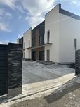 Останній ГОТОВИЙ до ремонту таунхаус / котеджу з гаражем 5хв до міста