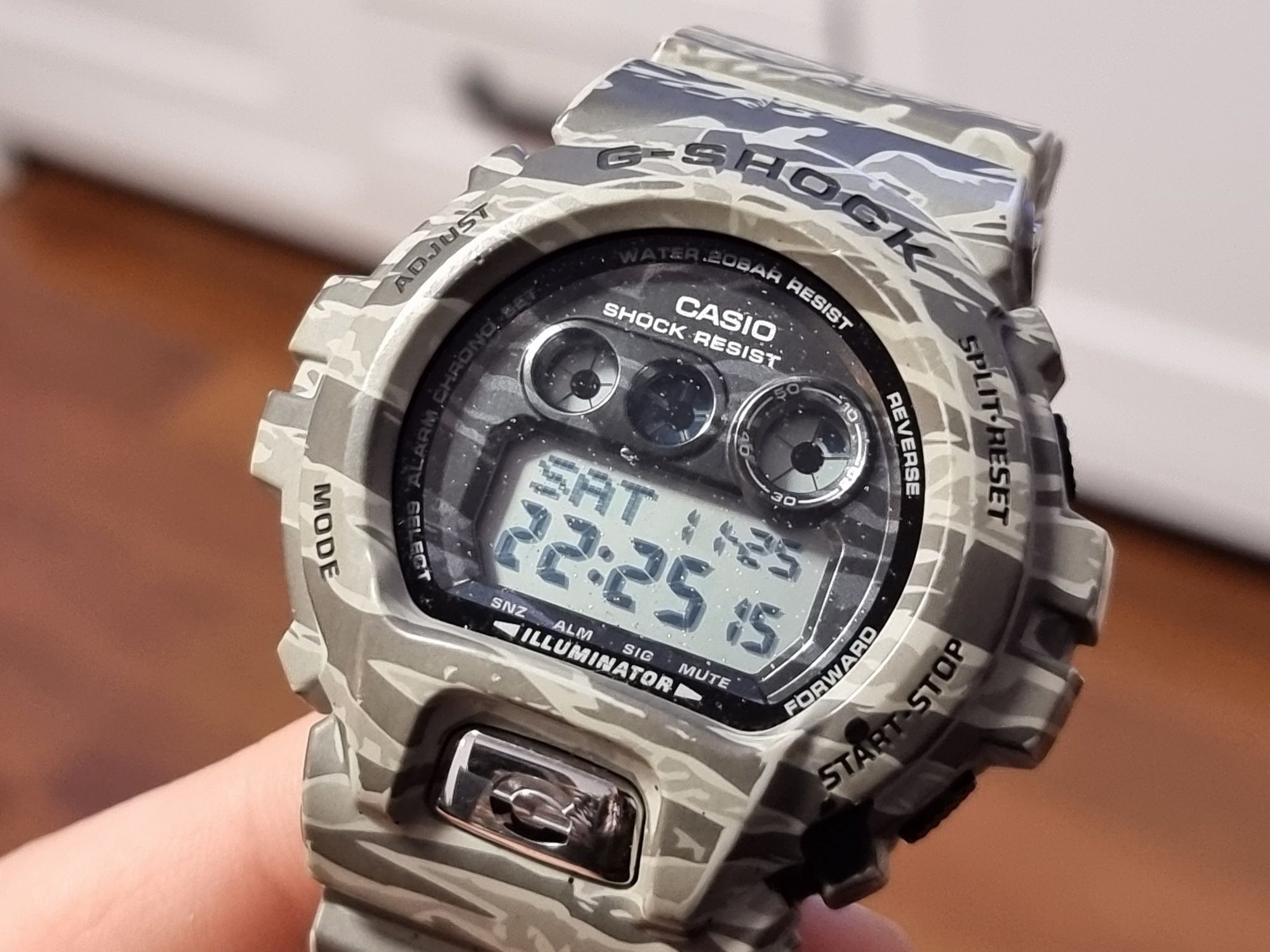 Casio G-Shock GD-X6900 Moro Camo watch