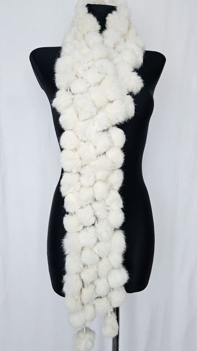 Elegancki długi ciepły  szeroki futrzany szal etola futro