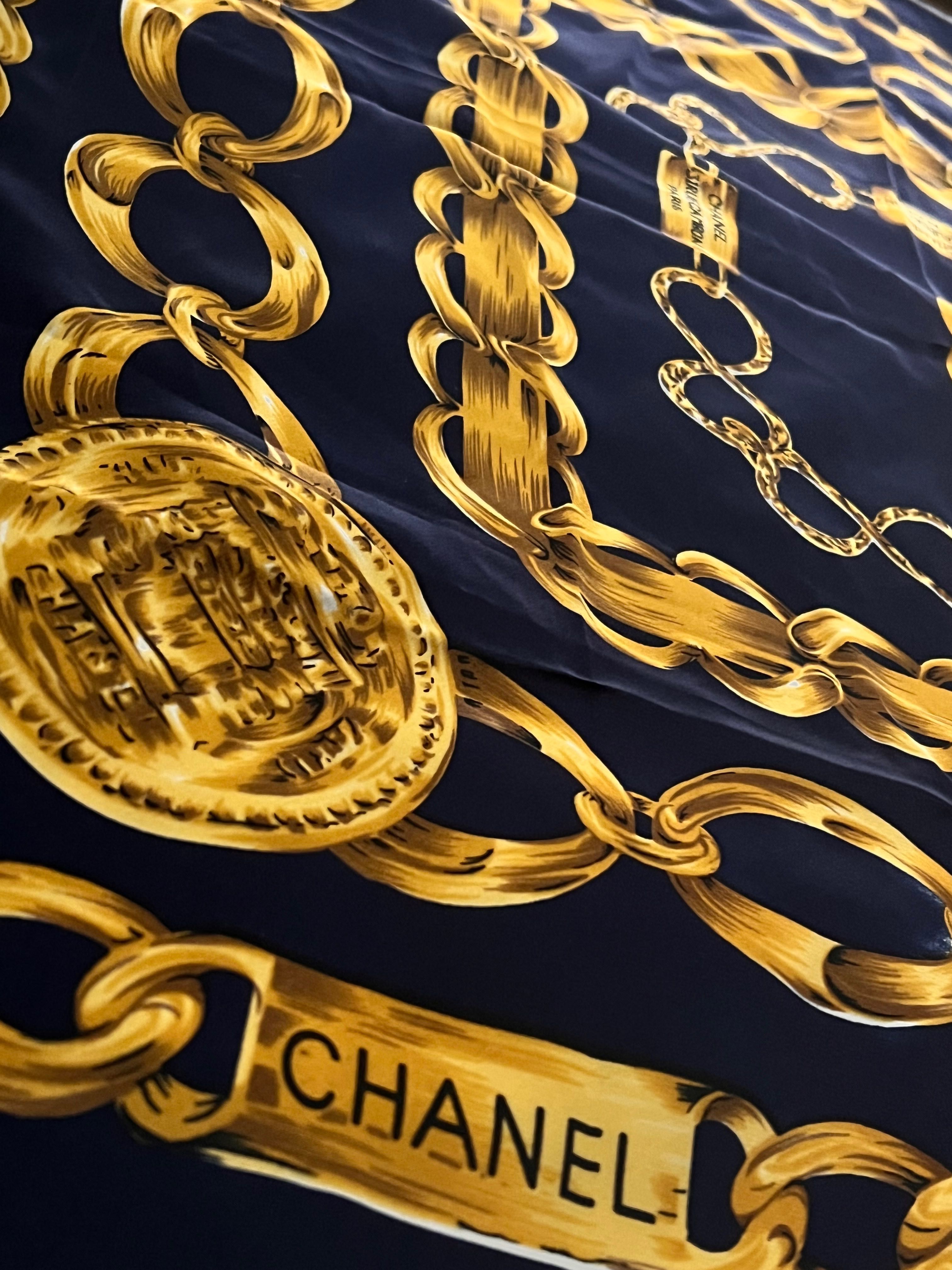 Apaszka Chanel vintage