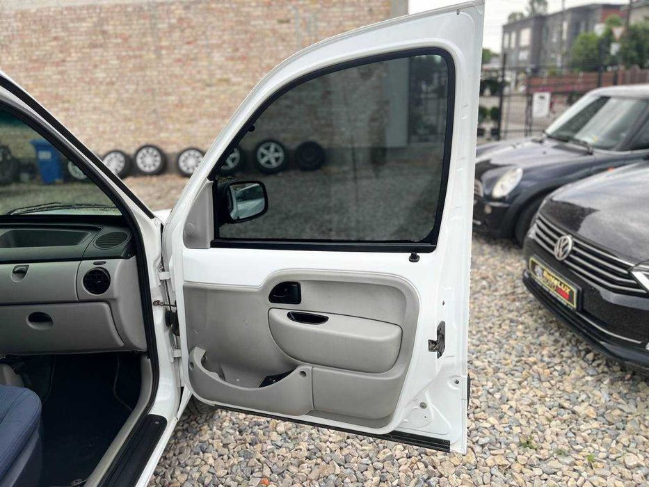 Renault Kangoo 2004р.в 1.6 л.Газ\Бензин.Оригінальний пасажир