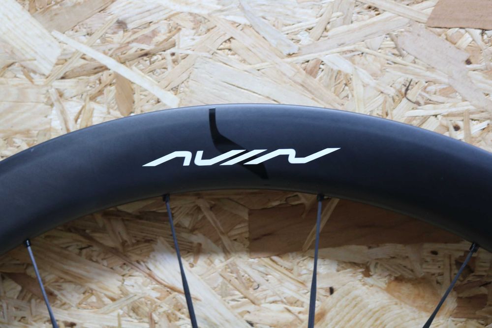 Bicicleta Rodas disco carbono Avian CR5 DB - Peso 1000 gramas! Novas!