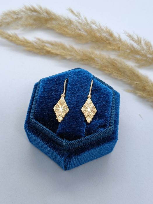 Klasyczne kolczyki ze złota, złoto pr 585