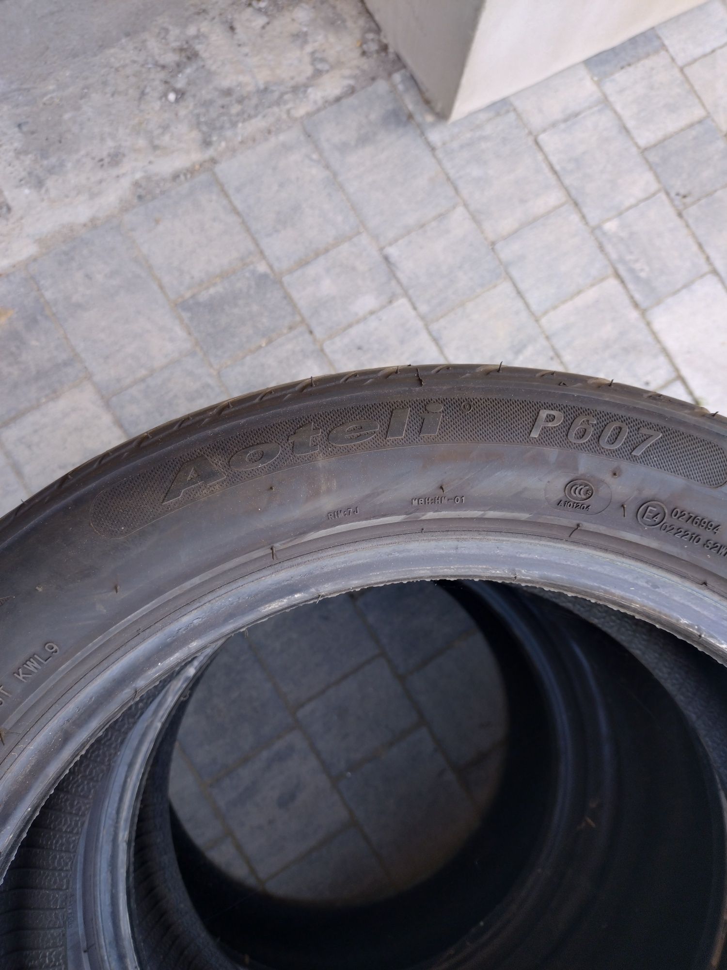 Opony aoteli 225/50r17