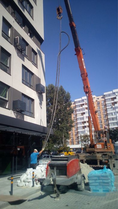 Напівсуха стяжка підлоги: швидко, якісно, професійно!