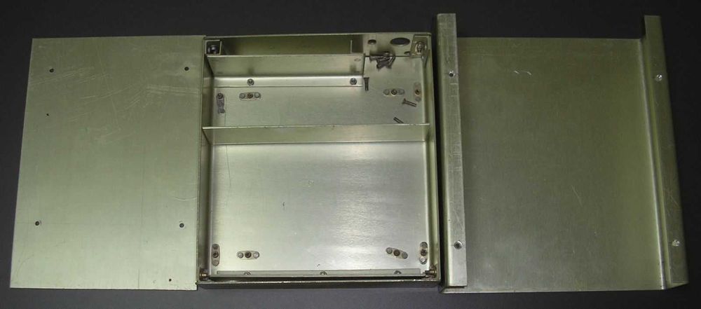 Корпус для електроніки