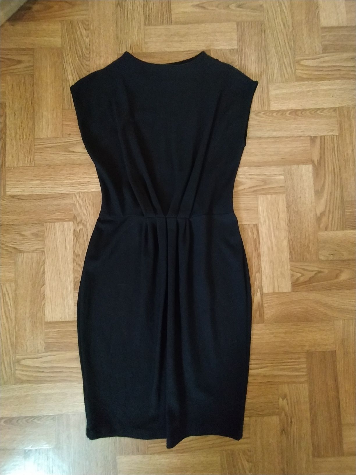 Маленькое черное платье Next