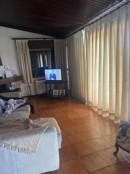 Ama ou cuidadora de idoso