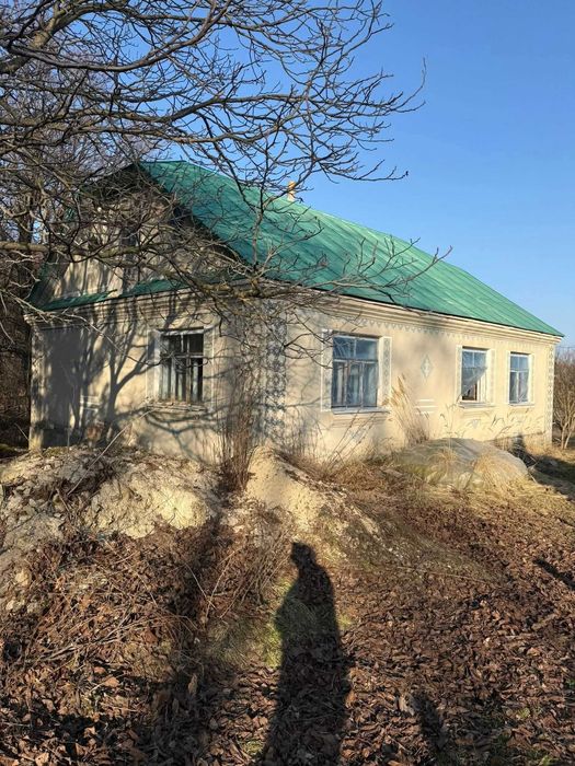 Продаж будинку біля Почаєва