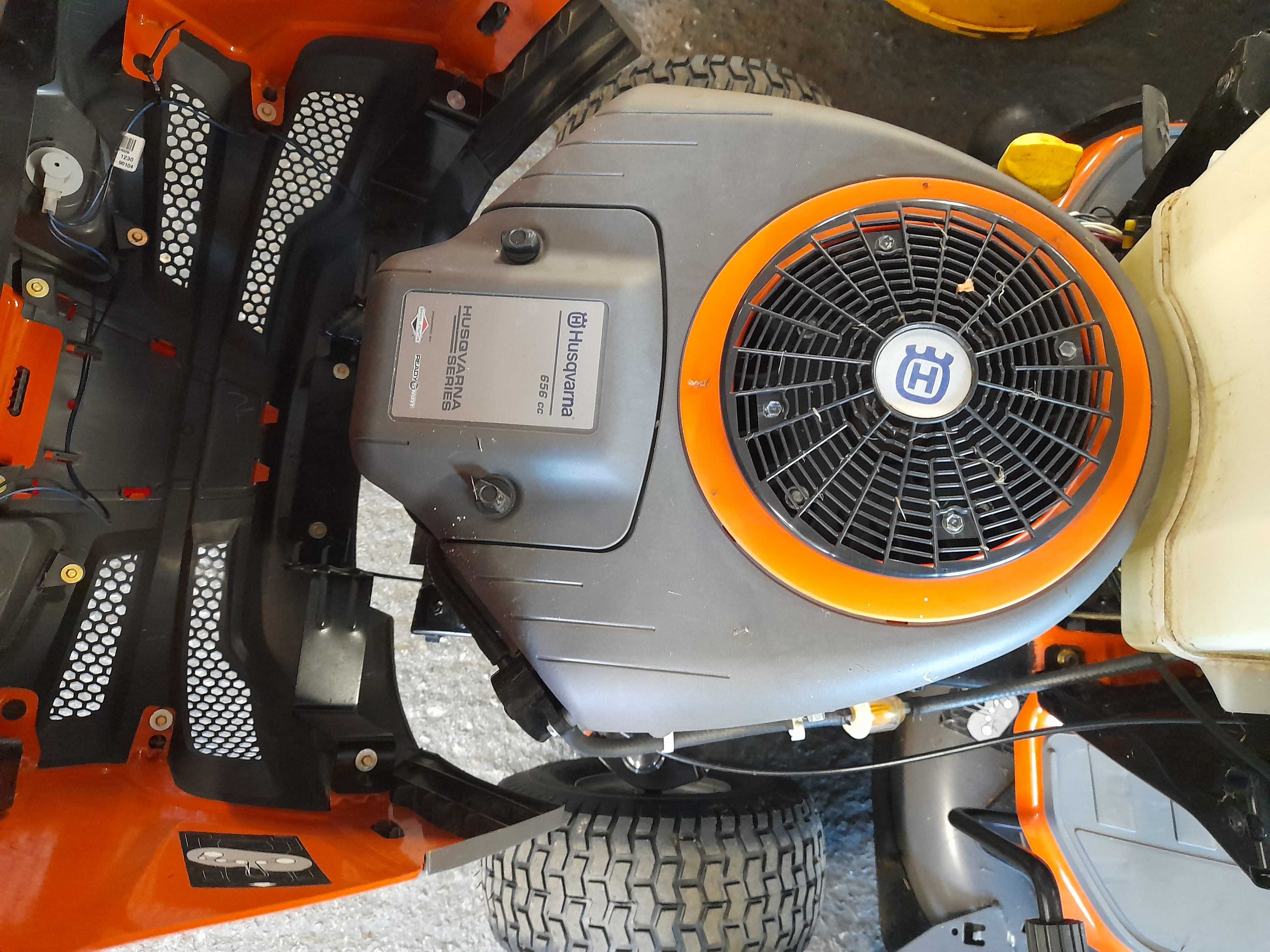 Kosiarka Husqvarna TC 142 T