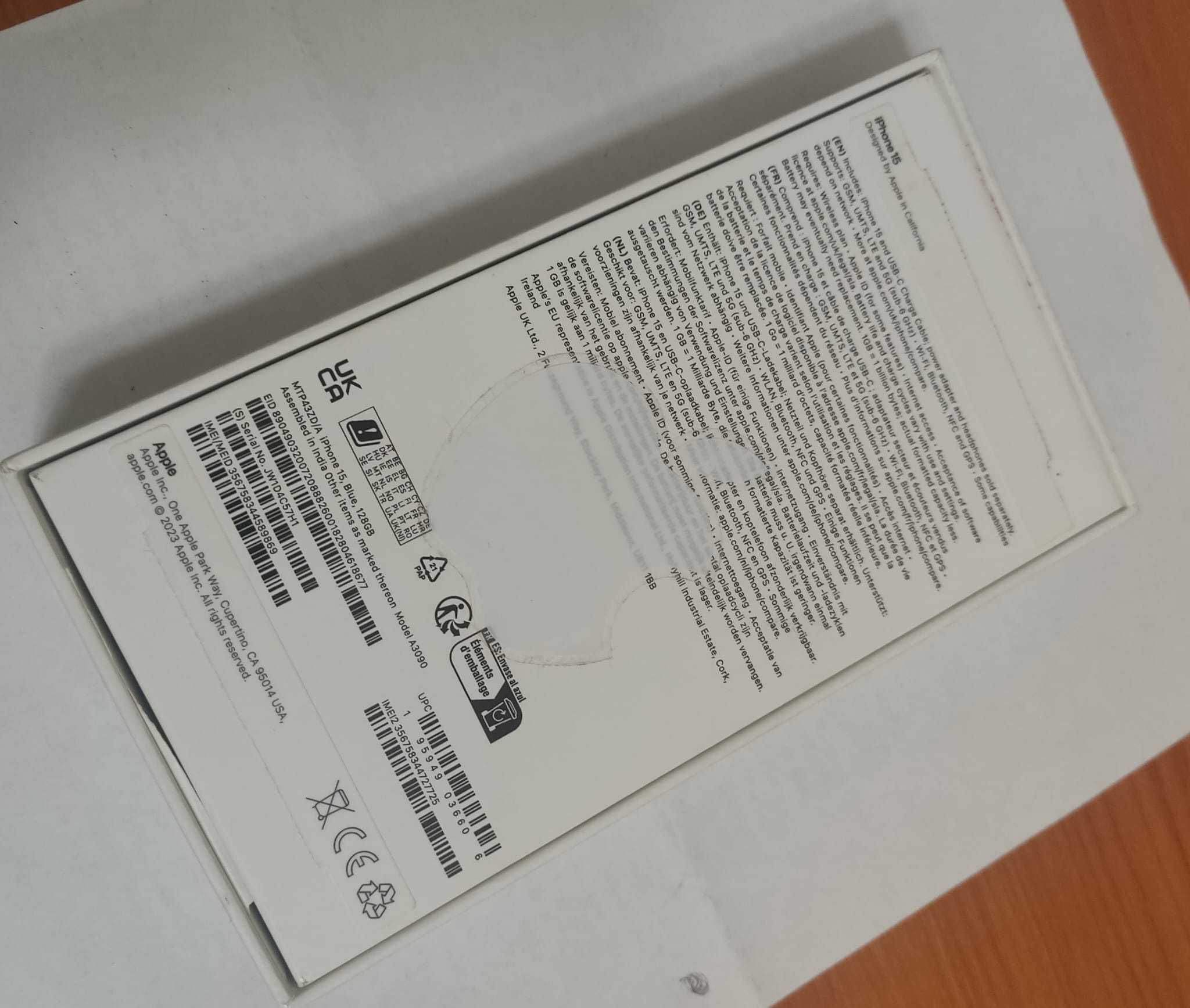 Caixa de iPhone 15