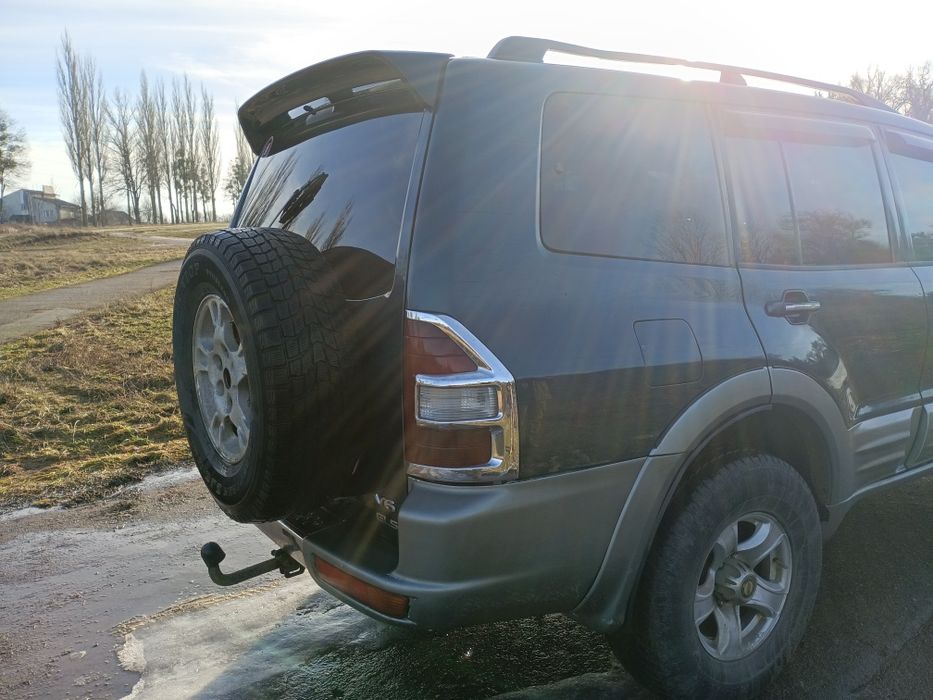 Продам Паджеро 3