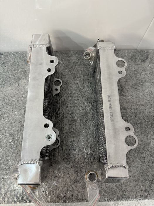 Chłodnice cieczy Rieju MRT / MRT Pro