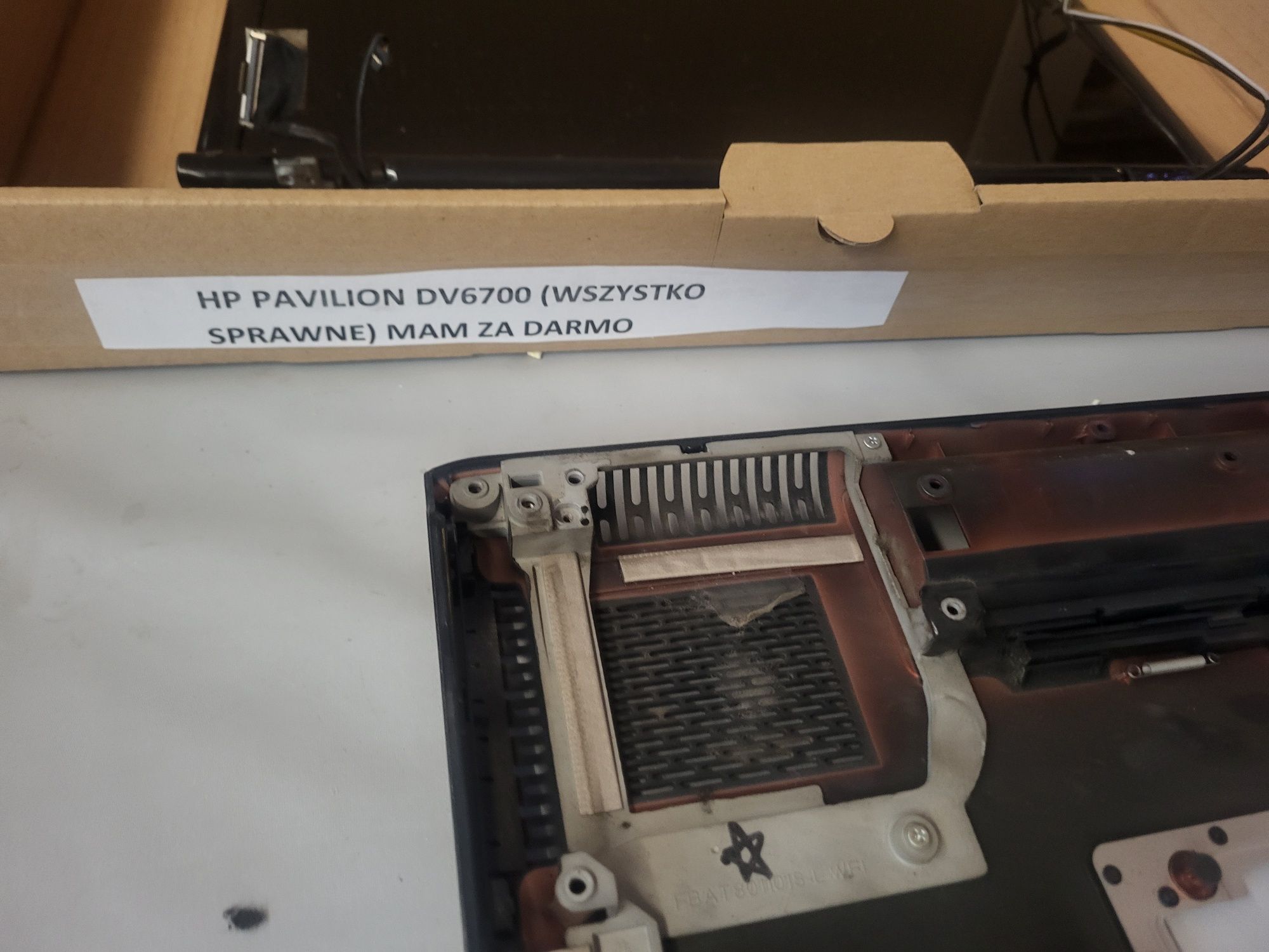 Sprzedam dolną obudowę do Laptopa HP PAVILION DV6700