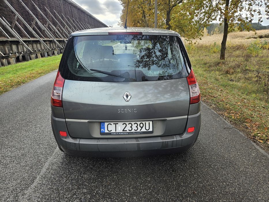 Sprzedam  Renault Scenic 1.6 2004r