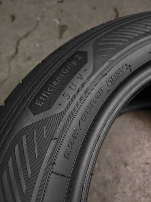 R18 235 60 шини літні Goodyear Efficient Grip Performance2 преміум