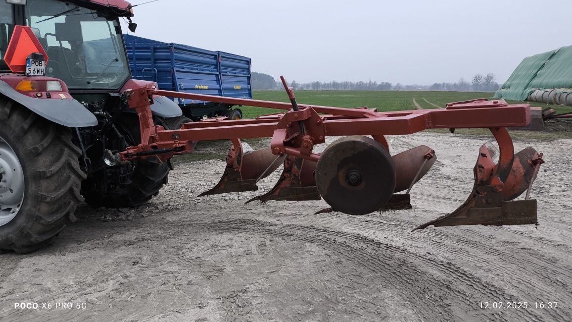 Ładowacz czeski UNHZ 750 ND4 cyklop pług Staltech