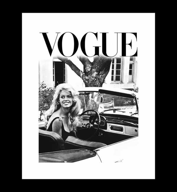 Brigitte Bardot z Samochodem - Plakat Vogue, Okładka Czarno-biała