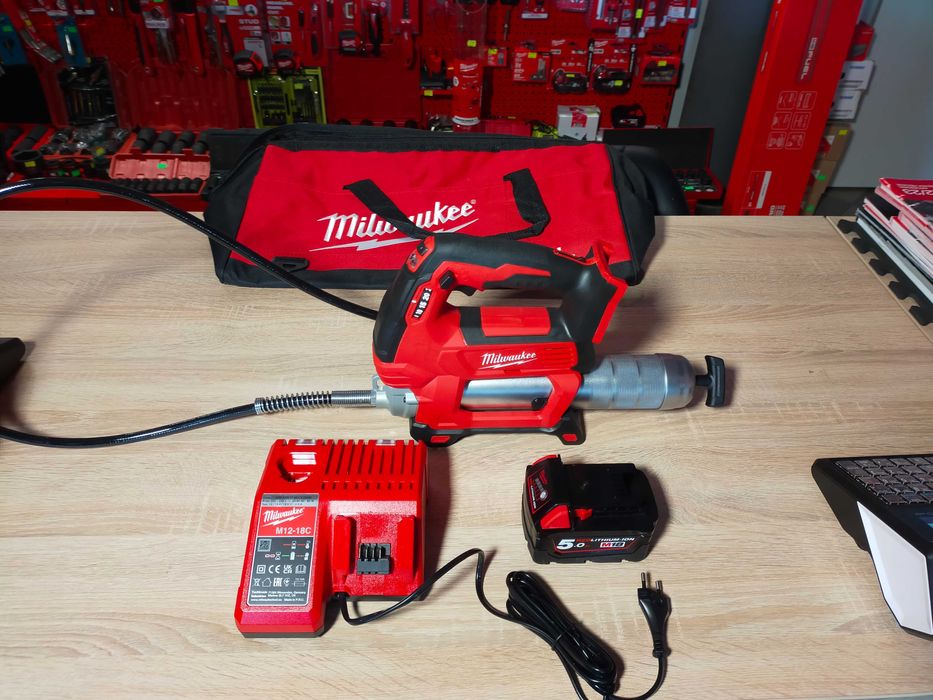 Smarownica towotnica Milwaukee M18 GG akumulatorowa zestaw Faktura VAT