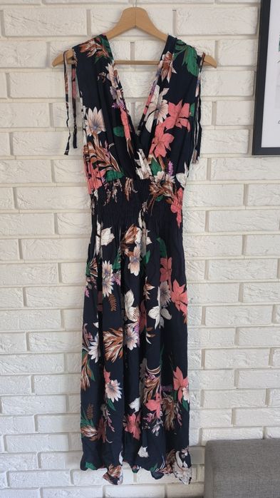 Długa sukienka damska letnia na lato na ramiączkach maxi dress kwiaty