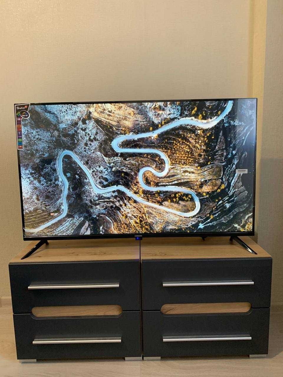 Телевізор Samsung 42" 4K UHD, Smart TV Android 13, Wi-Fi, Bluetooth