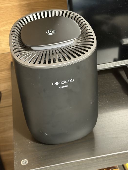 Desumidificador Cecotec BigDry 2000 Depósito 0.6L
