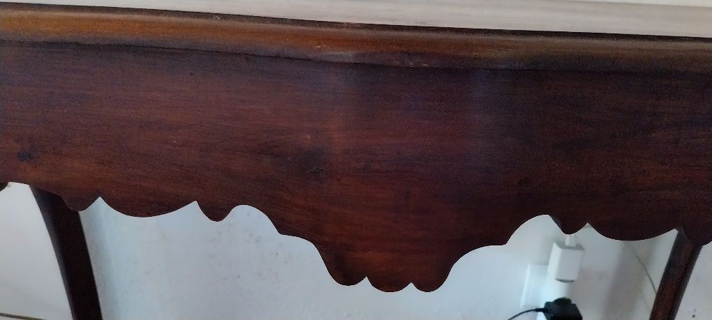Mesa de encostar