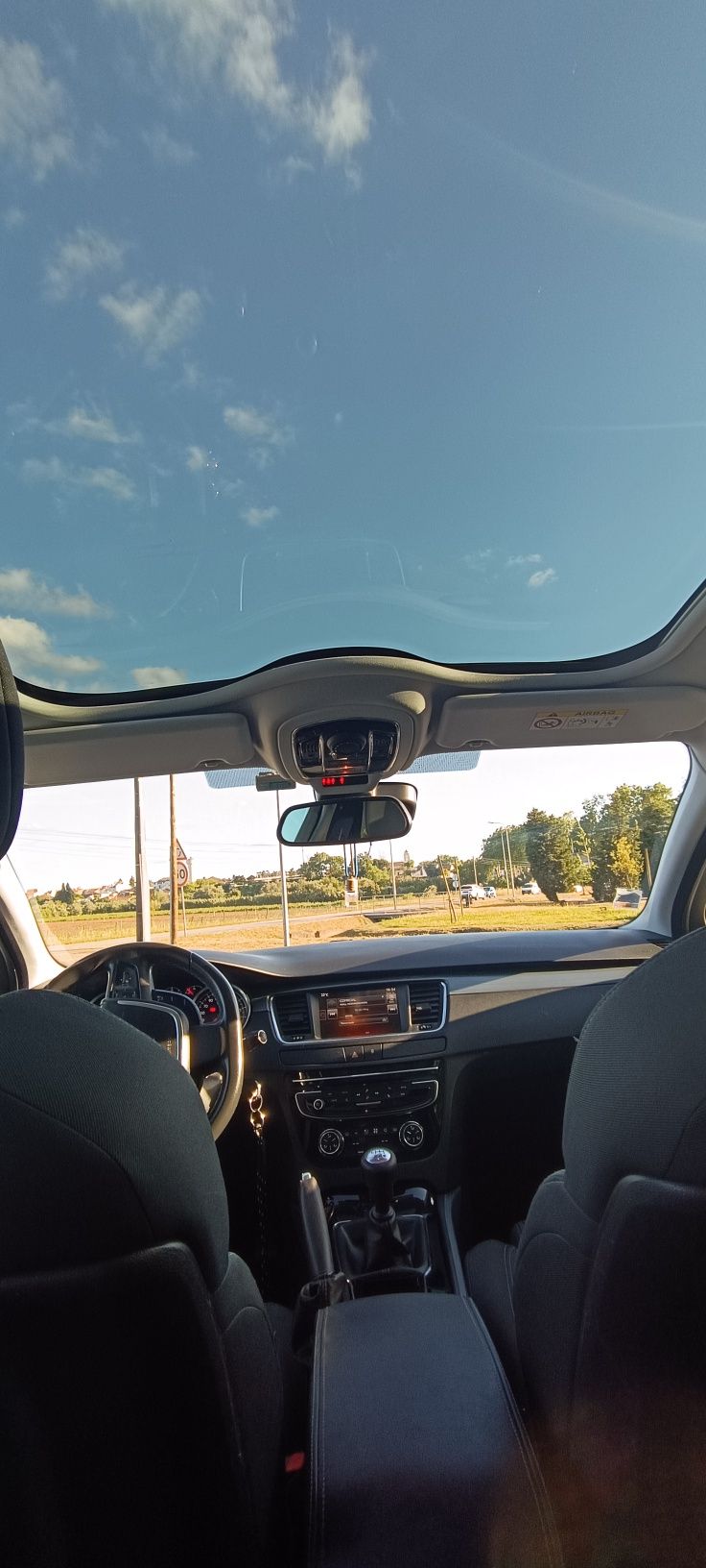 Peugeot 508 SW 2014