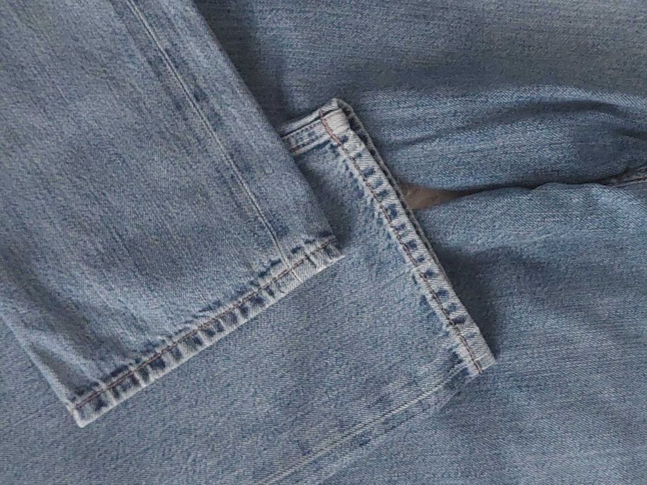 Прямі джинси massimo dutti