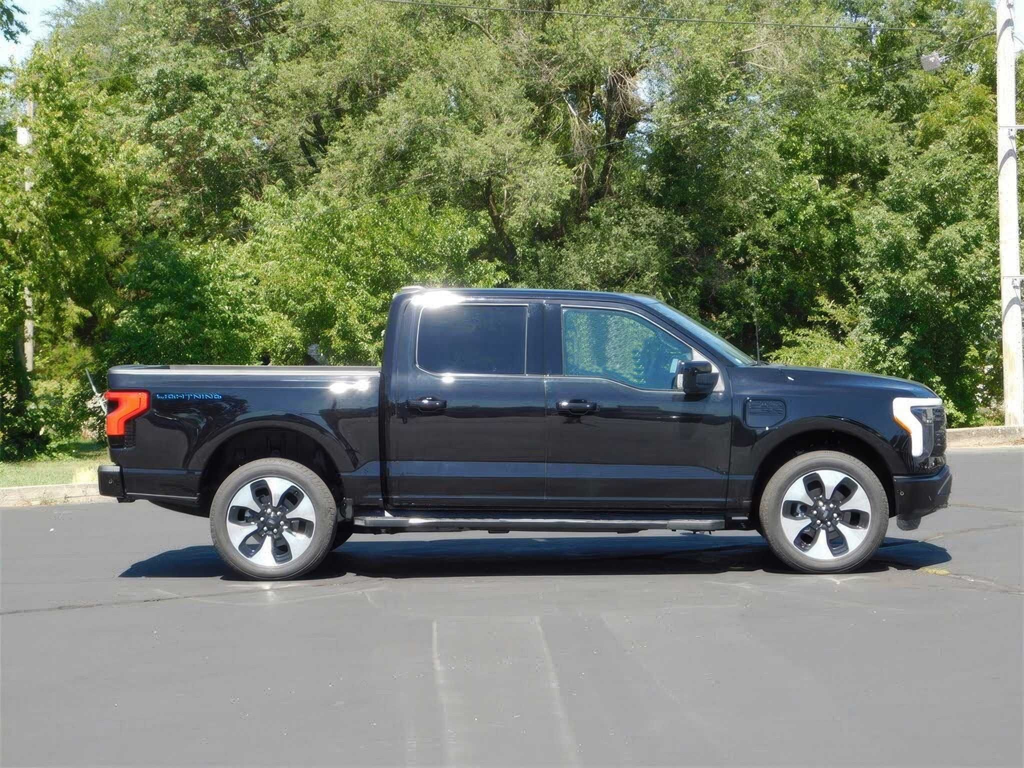 Ford F-150 Lightning 2022