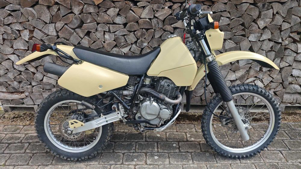 Suzuki DR 350 wersja z rozrusznikiem