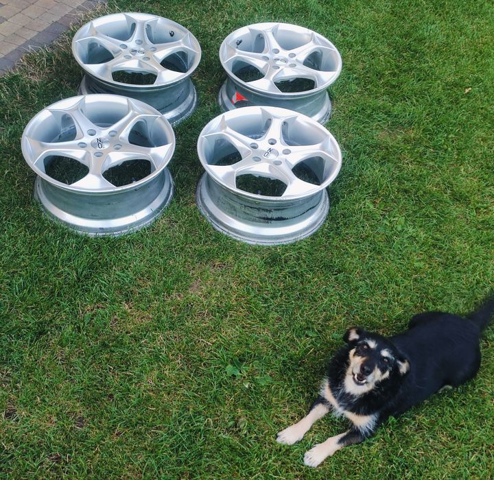 Oz Racing Antares 5x120 18 8J BMW JDM