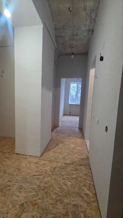 Продам 2 комнатна с СТАЛИНКУ с автономкой, центр, alm