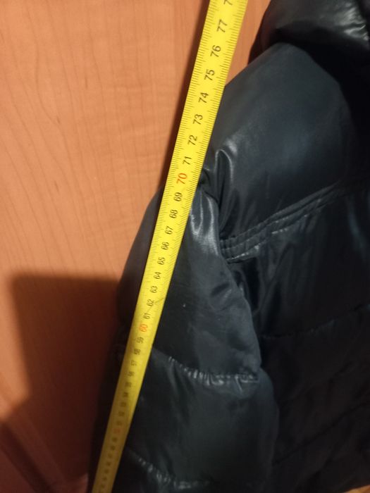 Продам куртку зимнюю мужскую.