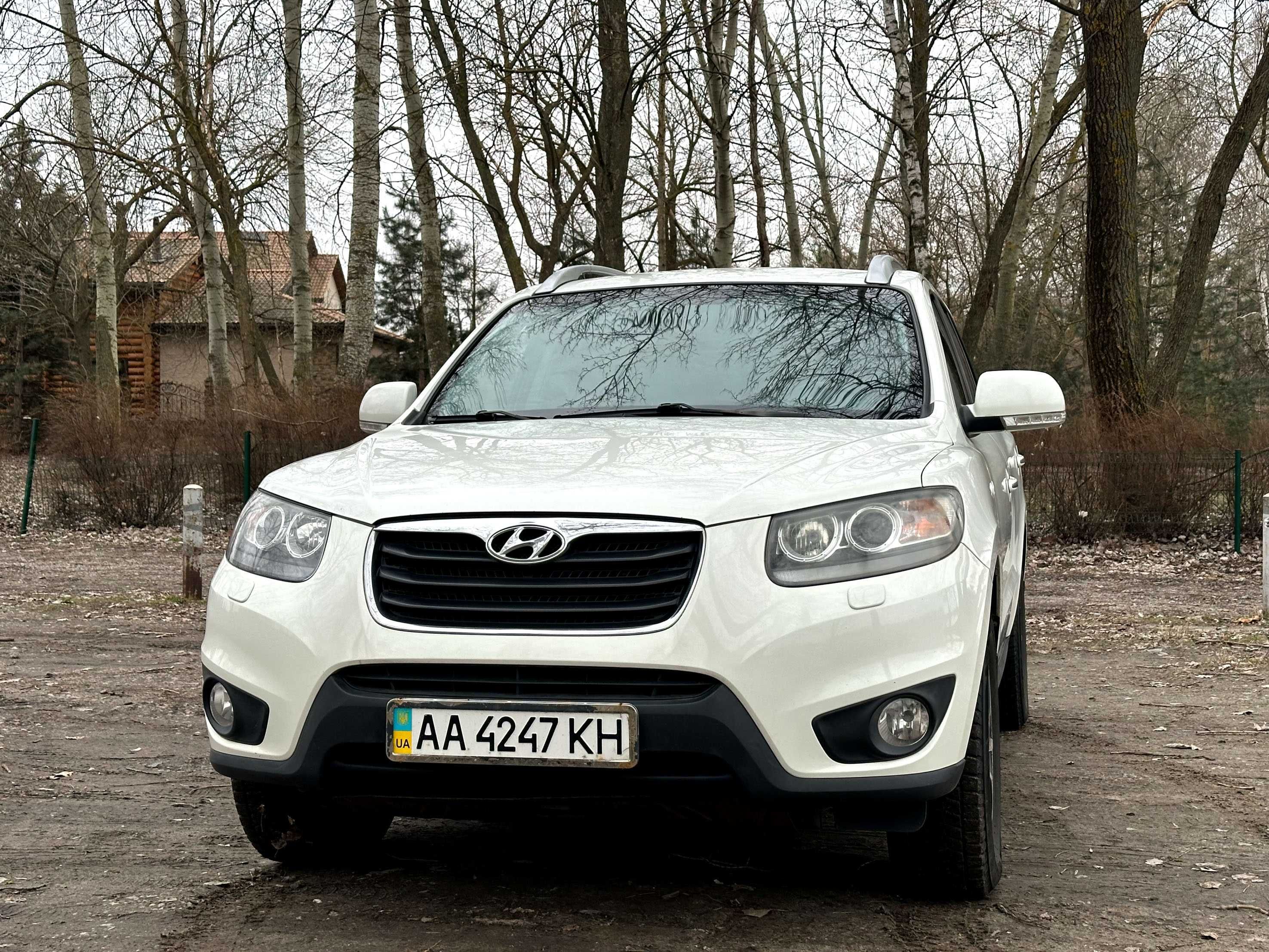 Hyundai Santa FE 2011, Дизель 2.2L, 7 місць, Кожа чорний салон