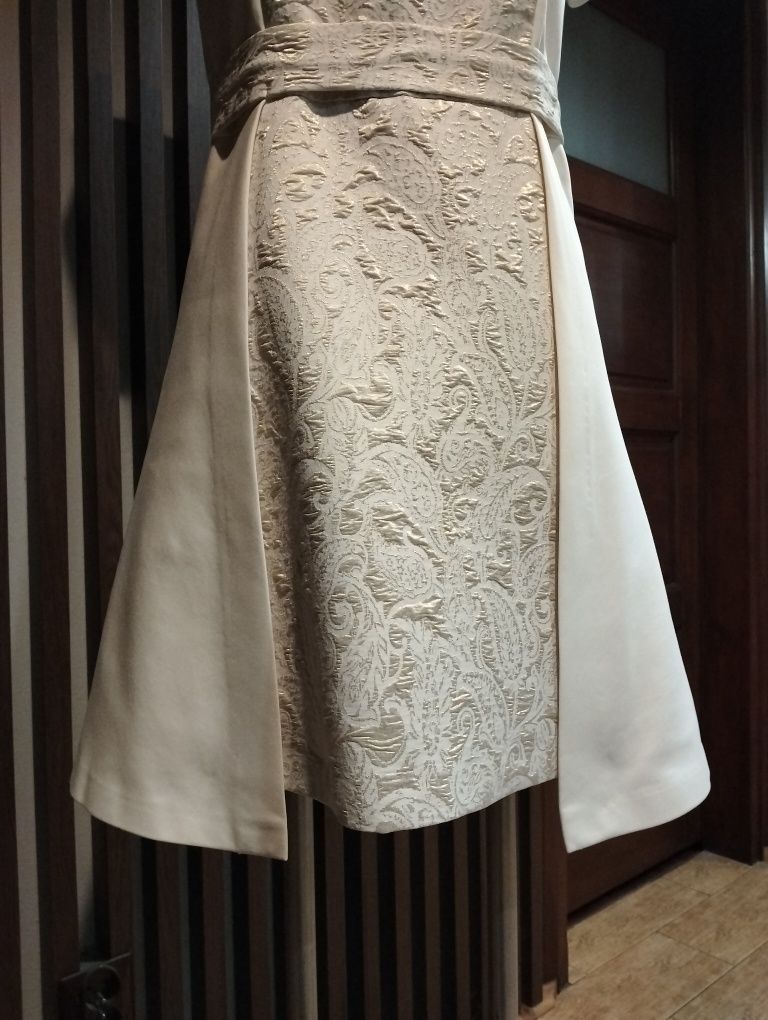 Elegancka sukienka ecru r. 38