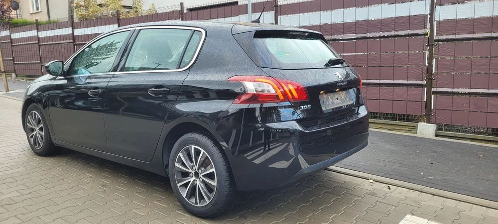 Peugeot 308