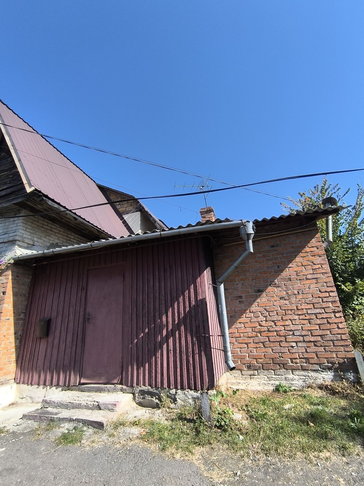 Ч/б як квартира, Бориса тена/Небесна сотні