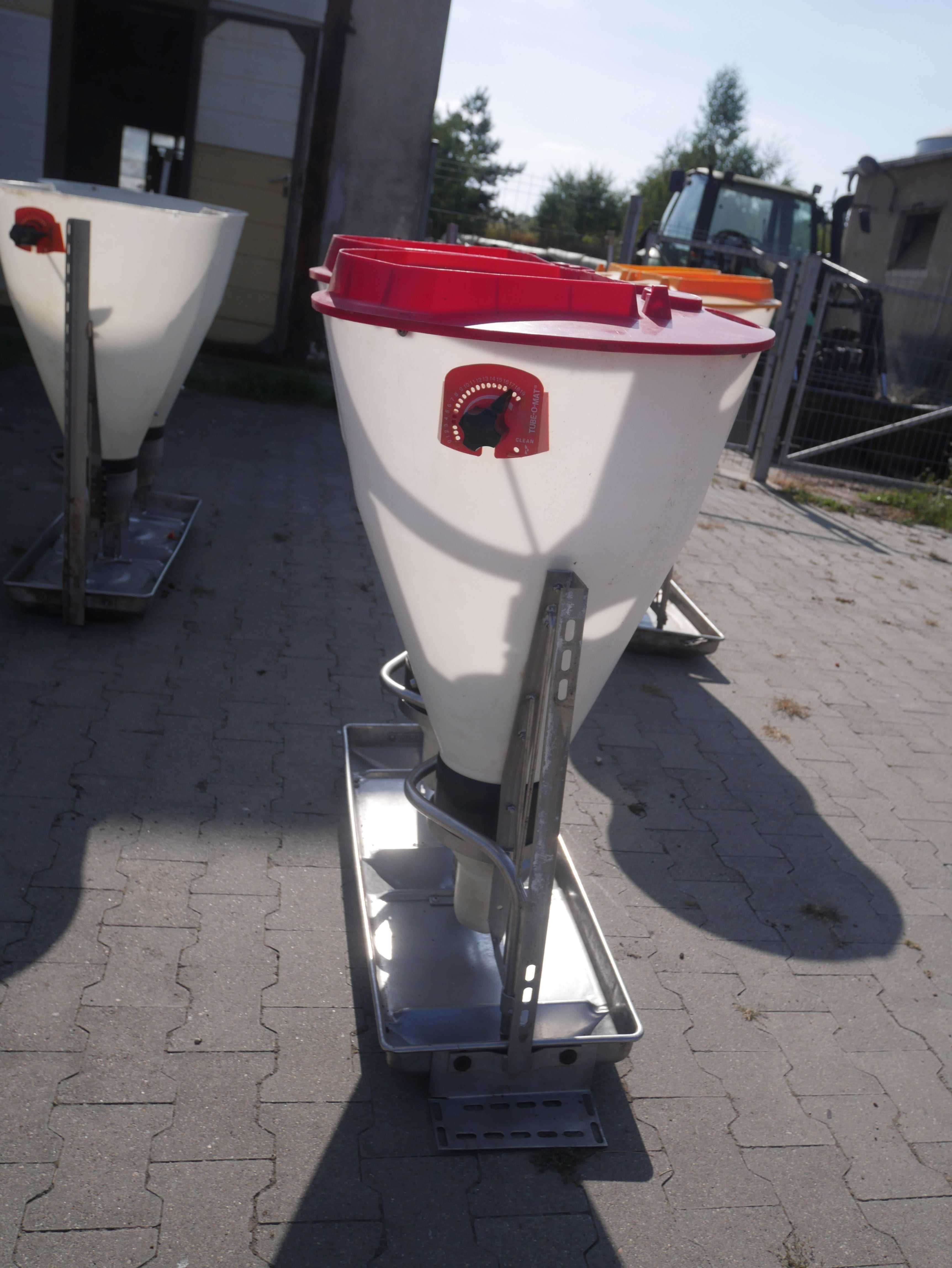 Sprzedam automaty paszowe pojedyncze