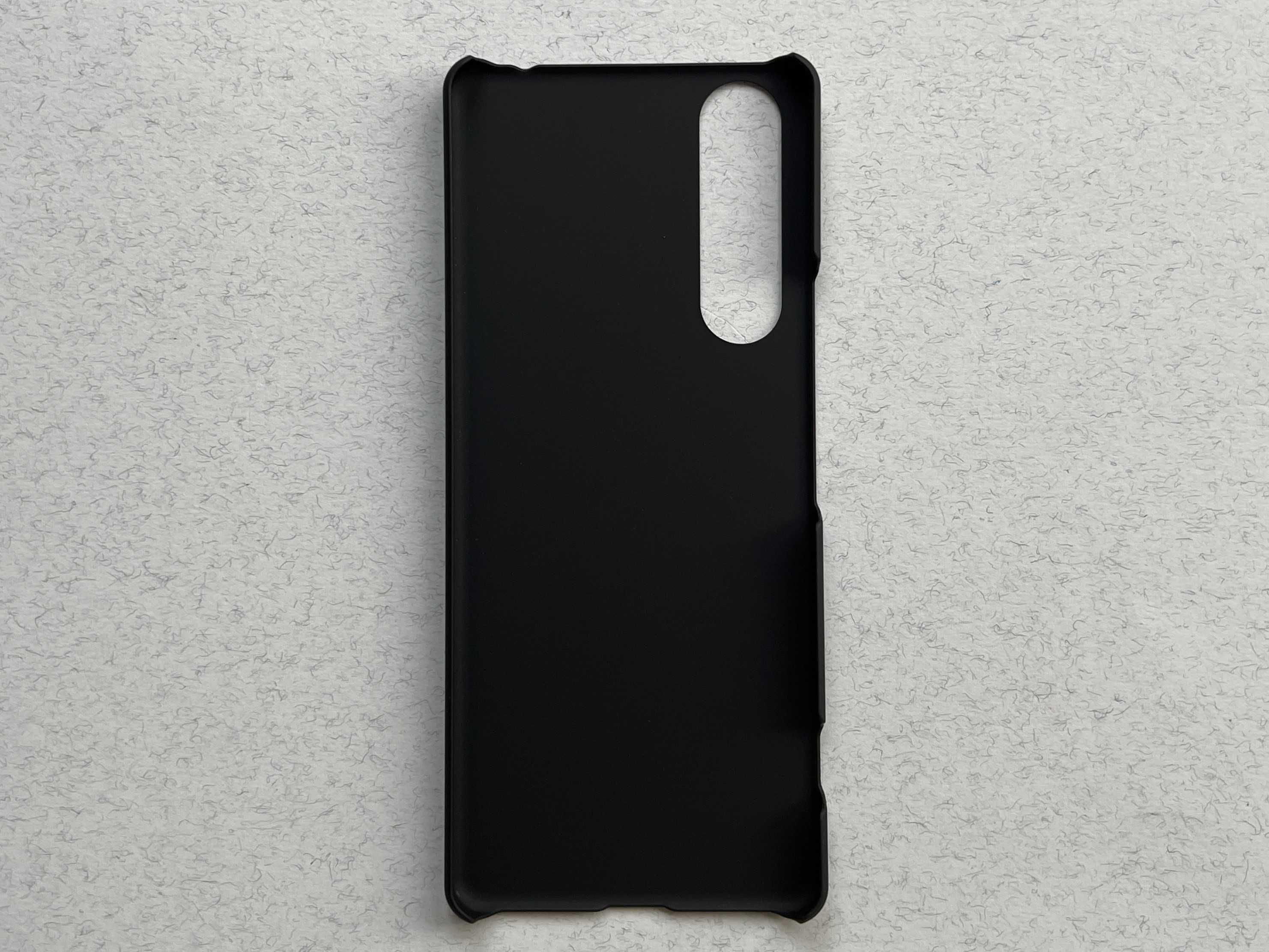 Sony Xperia 1 Mark II 2 чохол чорний пластик тонкий 5 10 III 3 чехол