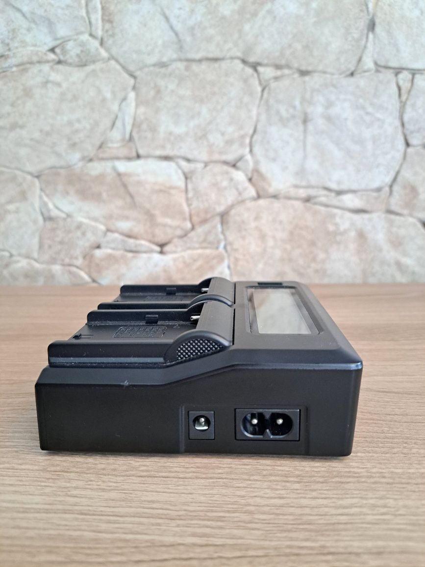 Carregador Baterias NP-F Baxxtar Dual LCD