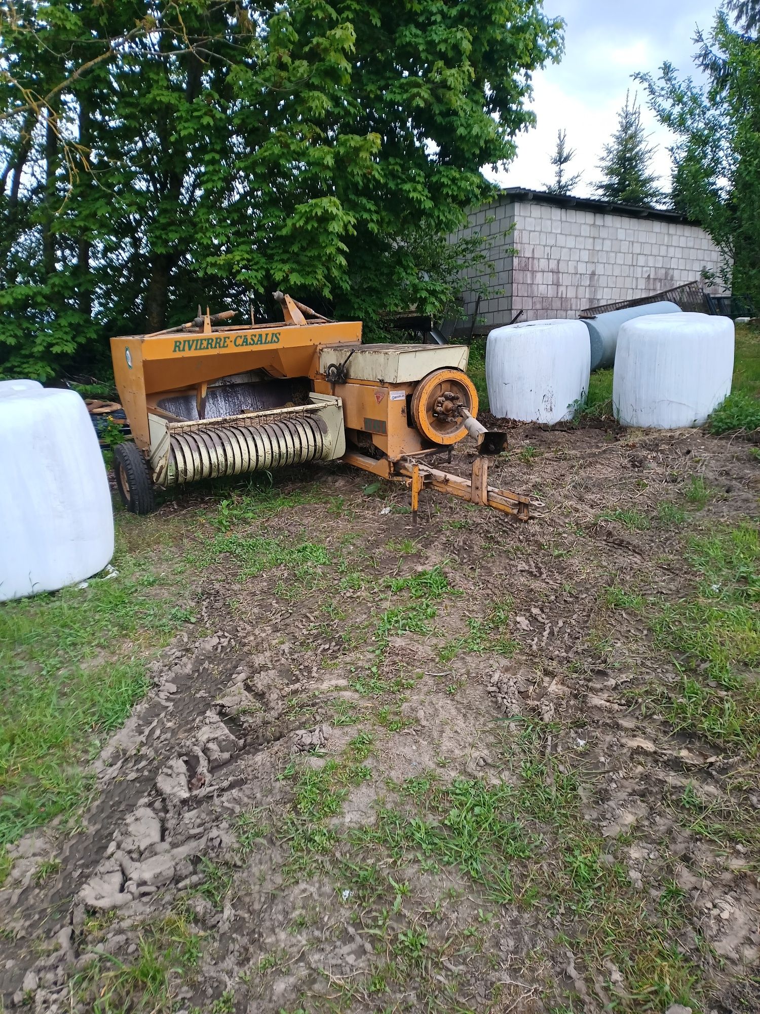 Sprzedam prasę kostkującą