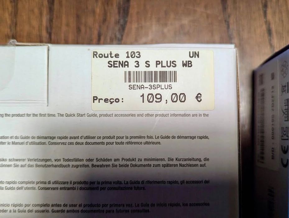 Capacetes Nexx Life com Bluetooth Sena instalados