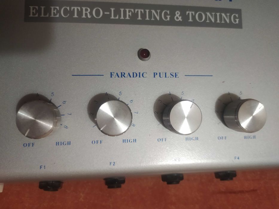 Elektro stymulator do liftingu skóry