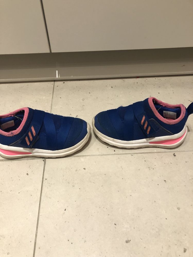 Buty dziecięce Adidas rozm 26