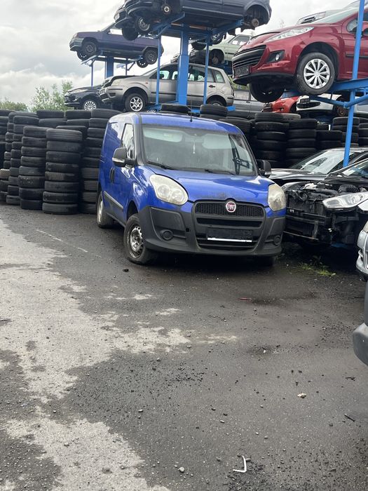 Розбирається фіат добло 2008